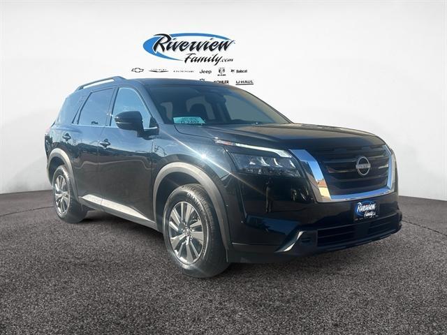 used 2024 Nissan Pathfinder car, priced at $33,979