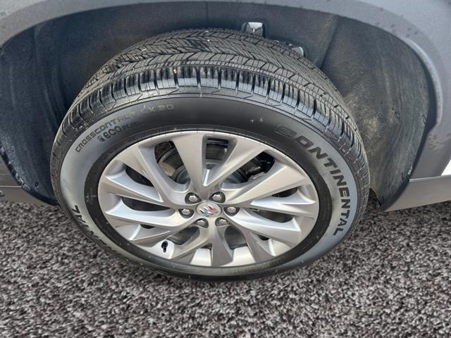 used 2025 Buick Enclave car, priced at $40,990