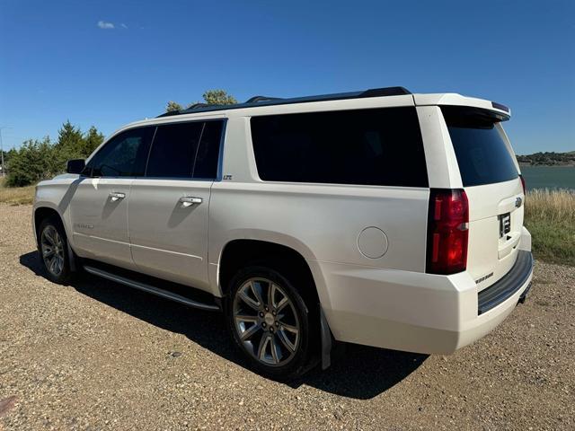 used 2015 Chevrolet Suburban car, priced at $20,500