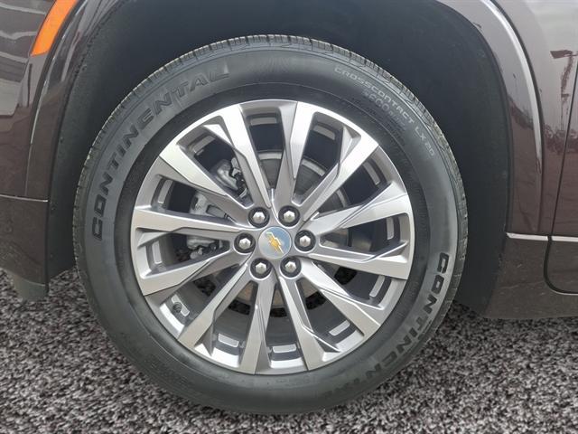 used 2023 Chevrolet Traverse car, priced at $39,990