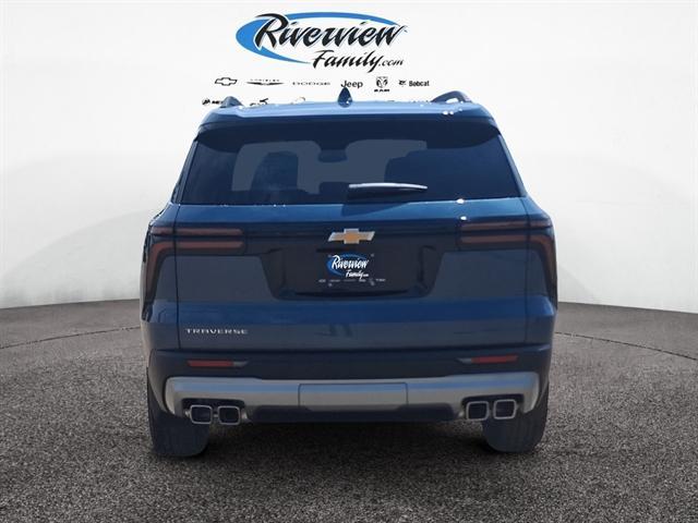 new 2025 Chevrolet Traverse car