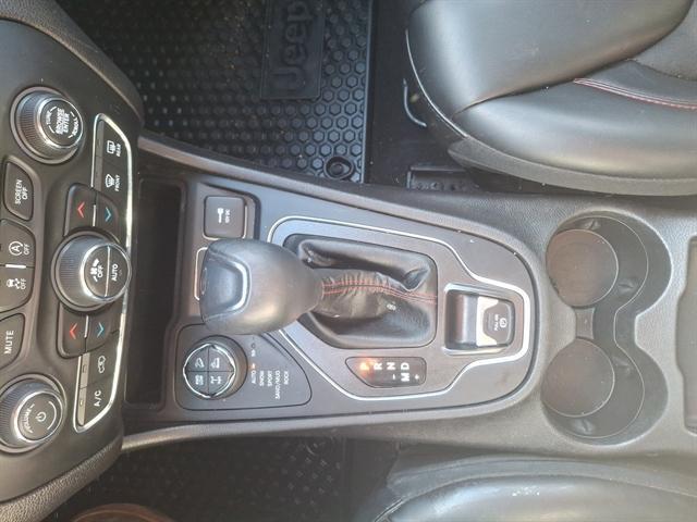 used 2019 Jeep Cherokee car, priced at $18,990