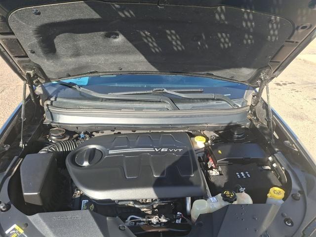 used 2019 Jeep Cherokee car, priced at $18,990