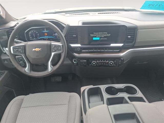 new 2025 Chevrolet Silverado 3500 car, priced at $64,400