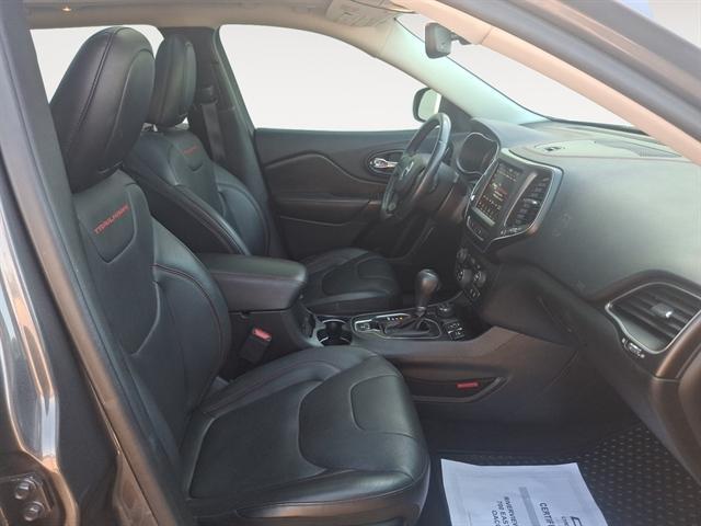 used 2019 Jeep Cherokee car, priced at $24,990