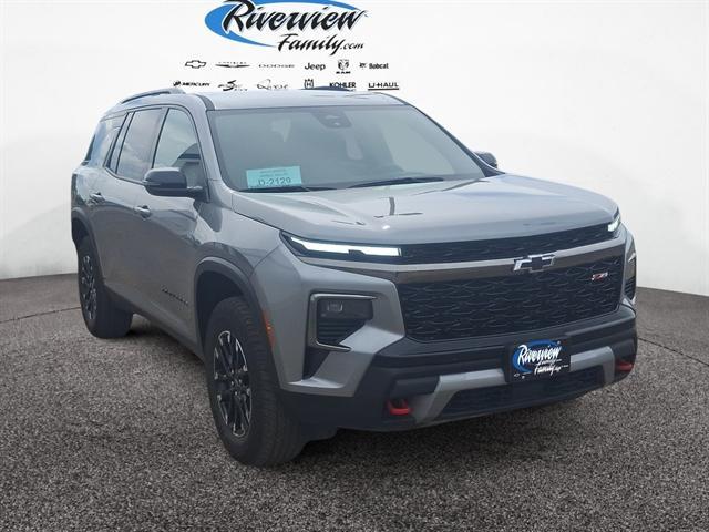 used 2025 Chevrolet Traverse car, priced at $47,490