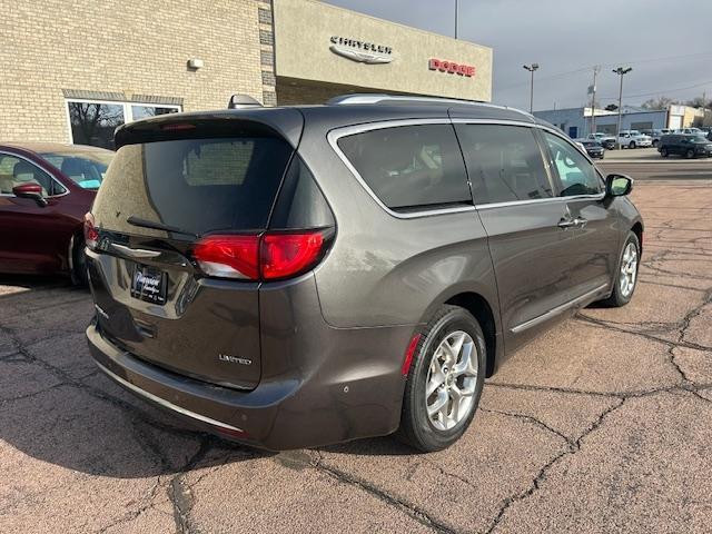 used 2017 Chrysler Pacifica car, priced at $10,989