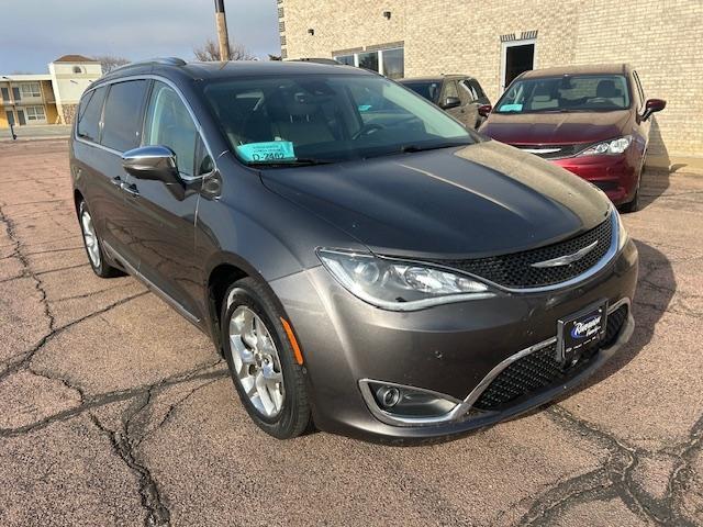 used 2017 Chrysler Pacifica car, priced at $10,989