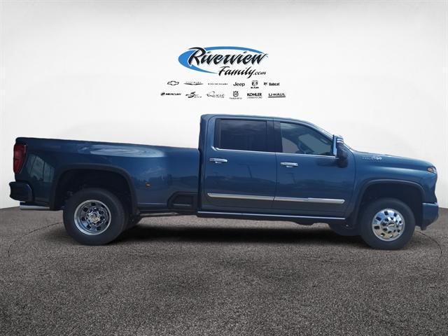 new 2025 Chevrolet Silverado 3500 car