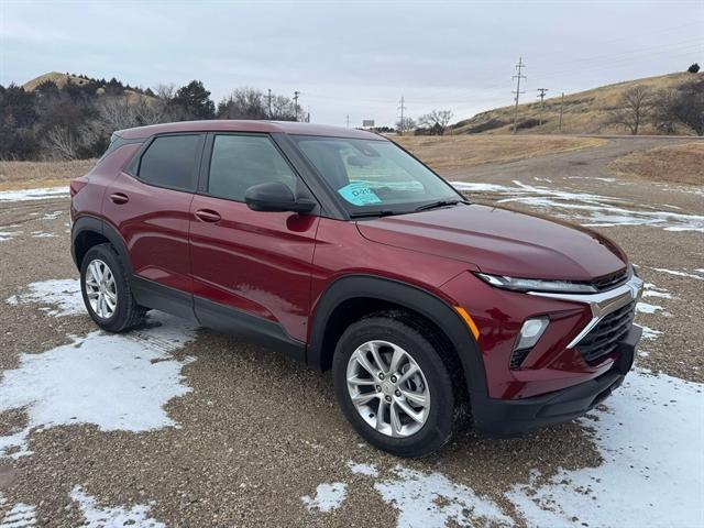 new 2025 Chevrolet TrailBlazer car, priced at $26,890