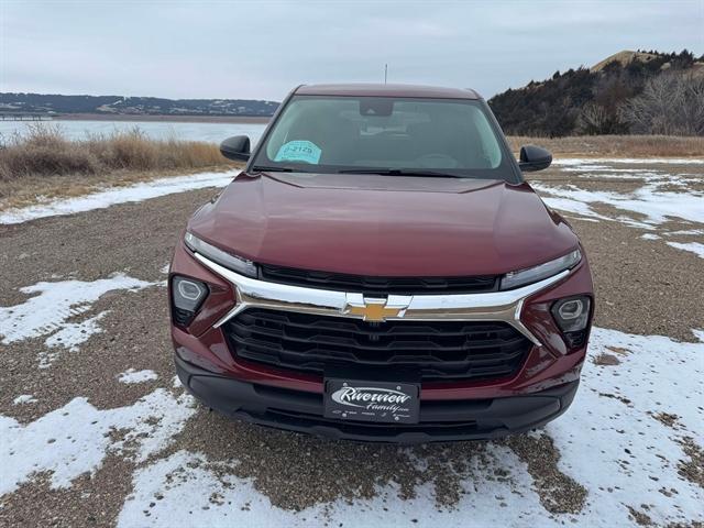 new 2025 Chevrolet TrailBlazer car, priced at $26,890