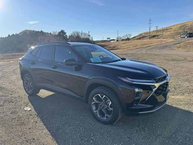 new 2024 Chevrolet Trax car, priced at $24,785