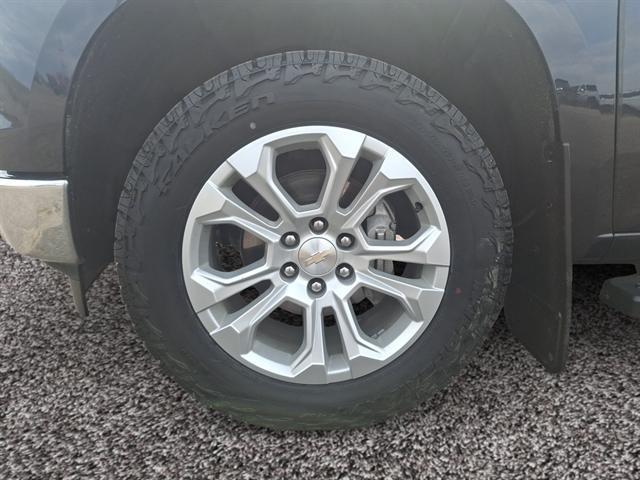 used 2022 Chevrolet Silverado 1500 car, priced at $38,990