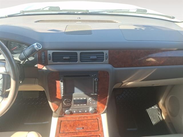 used 2013 Chevrolet Avalanche car