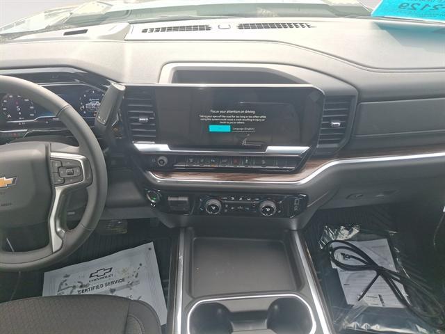 new 2025 Chevrolet Silverado 3500 car, priced at $75,035