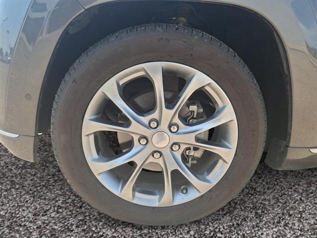 used 2020 Jeep Grand Cherokee car, priced at $29,990