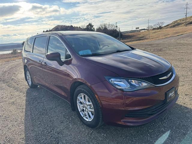 used 2017 Chrysler Pacifica car, priced at $12,500