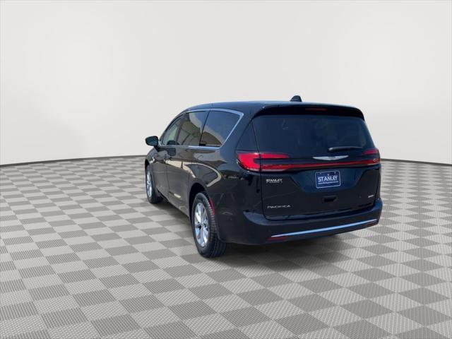 new 2024 Chrysler Pacifica car, priced at $47,445