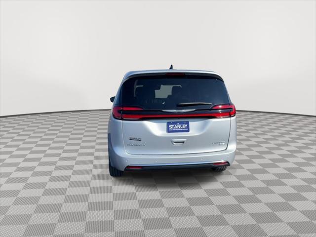 new 2024 Chrysler Pacifica car, priced at $53,245