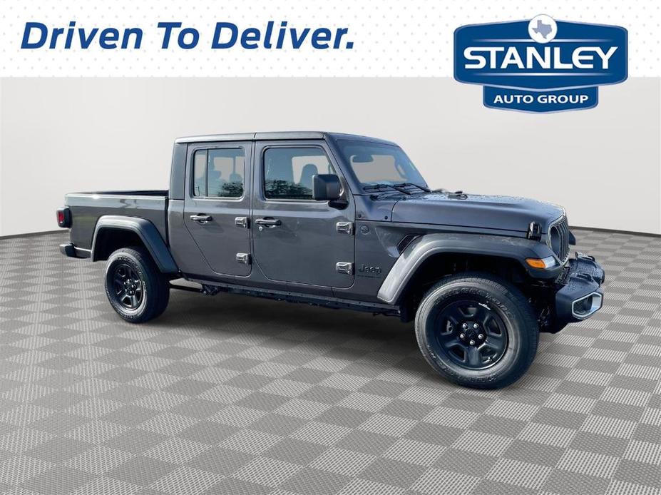 new 2024 Jeep Gladiator car, priced at $39,500