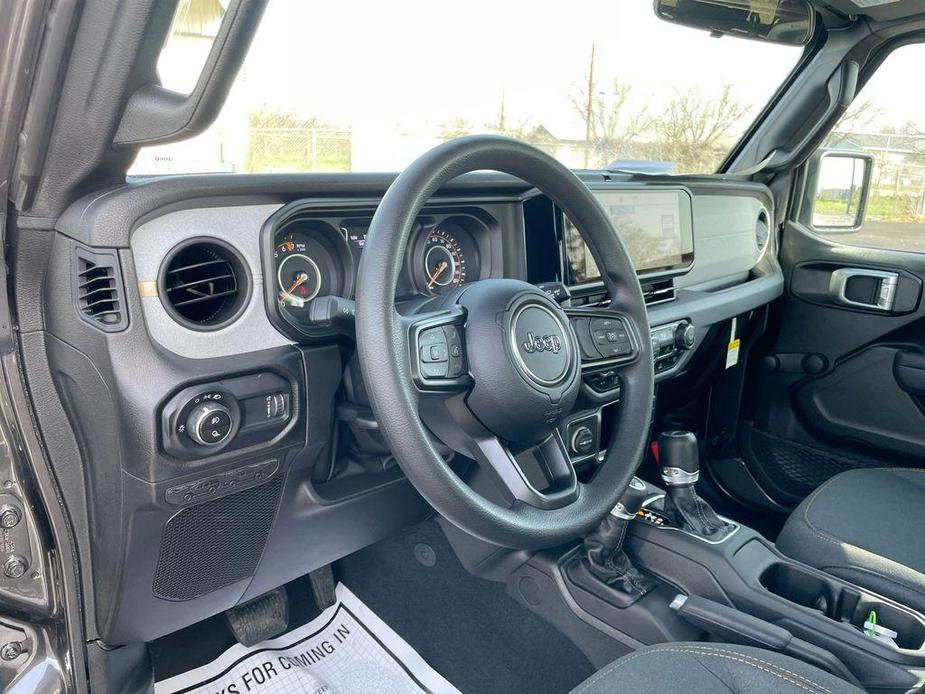 new 2024 Jeep Gladiator car, priced at $39,500