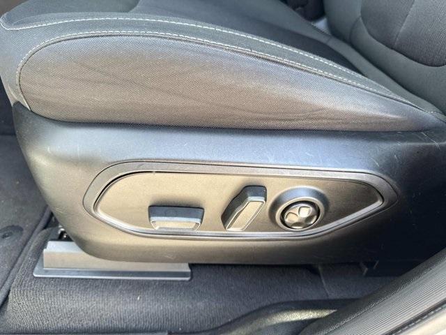 used 2023 Jeep Grand Cherokee L car, priced at $21,998