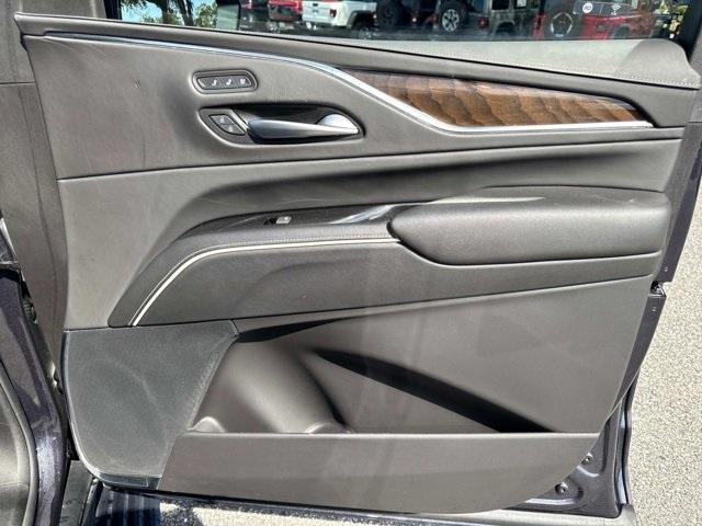 used 2024 Cadillac Escalade ESV car, priced at $86,998