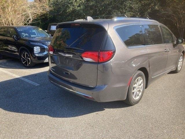 used 2020 Chrysler Pacifica car, priced at $14,880