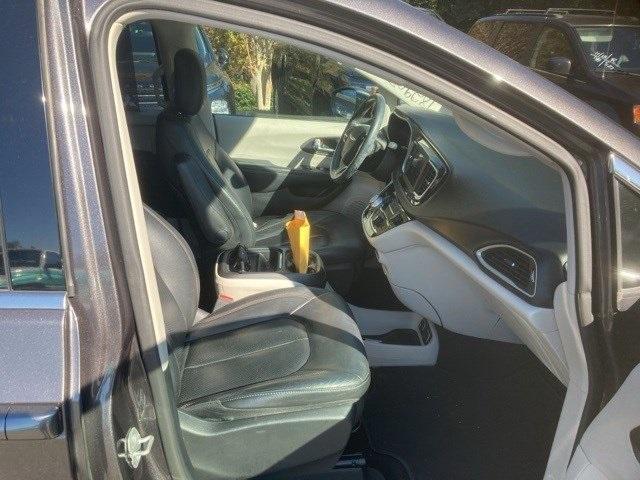 used 2020 Chrysler Pacifica car, priced at $14,880