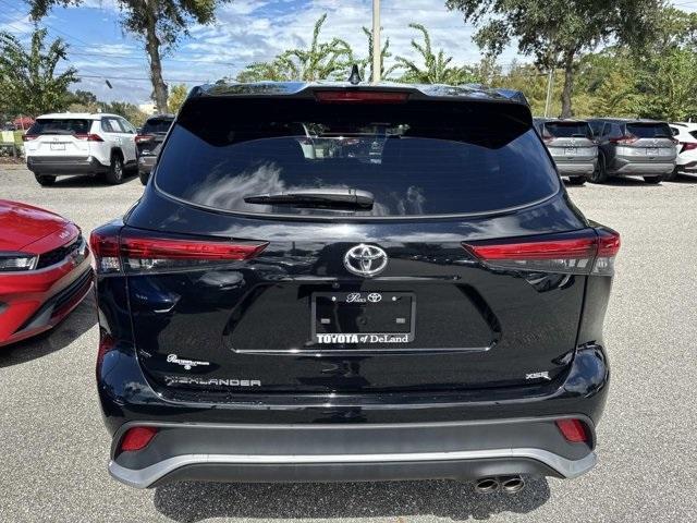 used 2023 Toyota Highlander car, priced at $31,000