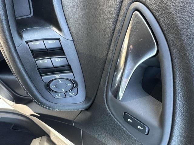 used 2024 Buick Encore GX car, priced at $18,800