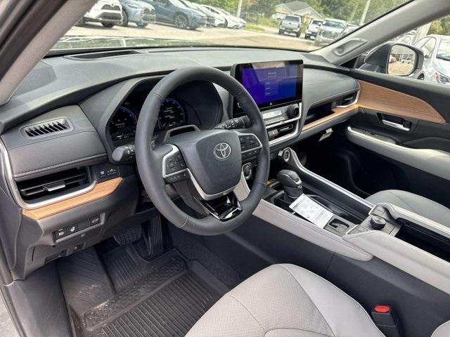new 2025 Toyota Grand Highlander car, priced at $57,138