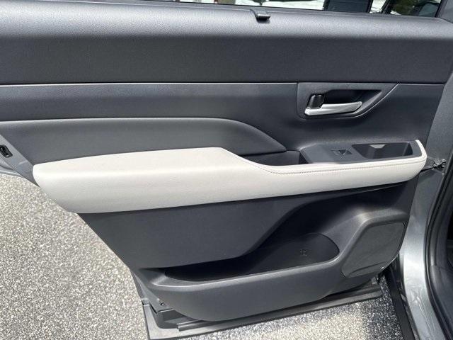 new 2025 Toyota Grand Highlander car, priced at $57,138