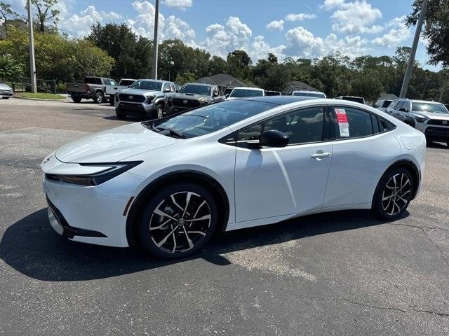 new 2026 Toyota Prius Plug-In Hybrid car, priced at $41,703