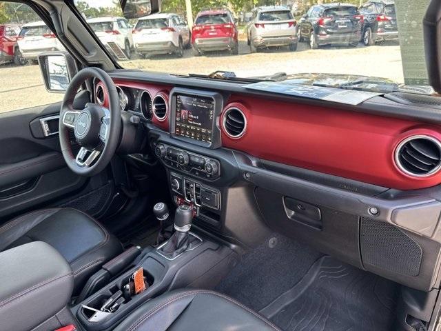 used 2023 Jeep Gladiator car, priced at $32,000