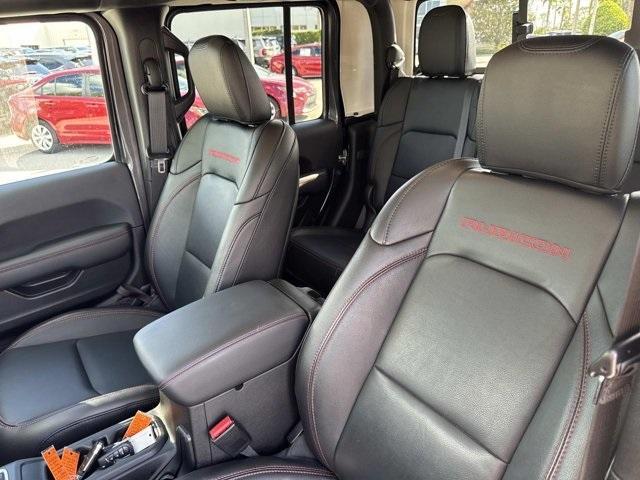 used 2023 Jeep Gladiator car, priced at $32,000