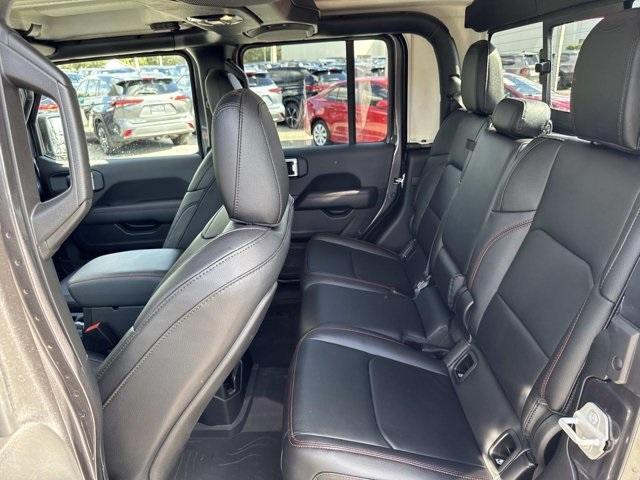 used 2023 Jeep Gladiator car, priced at $32,000