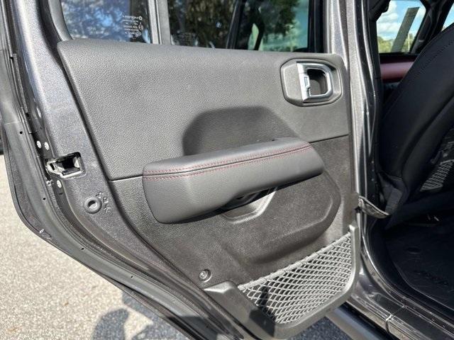 used 2023 Jeep Gladiator car, priced at $32,000