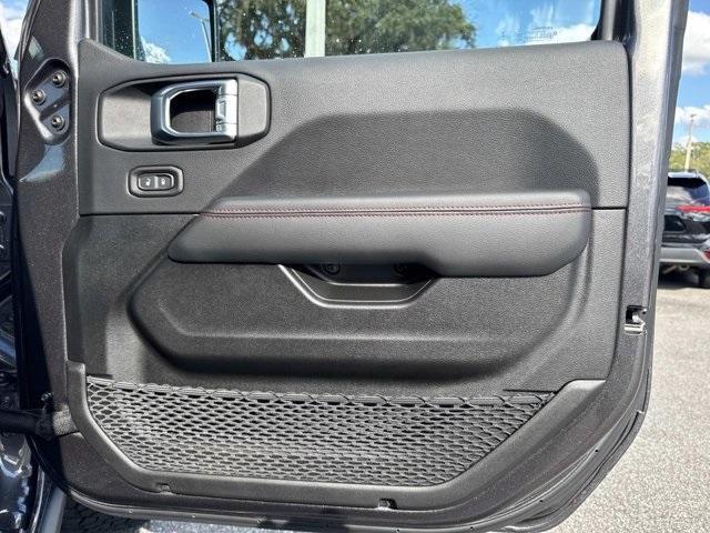 used 2023 Jeep Gladiator car, priced at $32,000