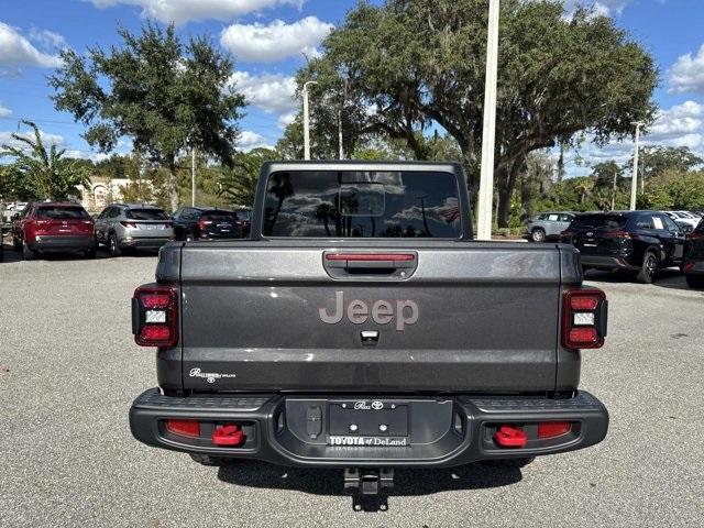 used 2023 Jeep Gladiator car, priced at $32,000