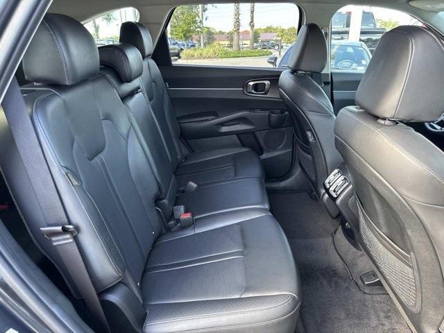 used 2024 Kia Sorento car, priced at $22,998