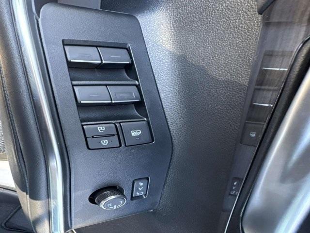 new 2026 Toyota Highlander car, priced at $53,355