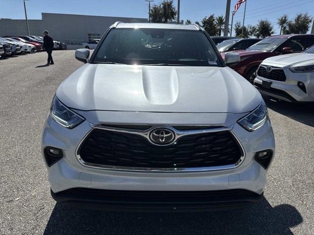 new 2026 Toyota Highlander car, priced at $53,355