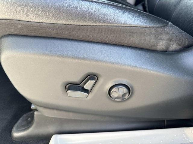 used 2022 Chrysler Pacifica Hybrid car, priced at $19,800