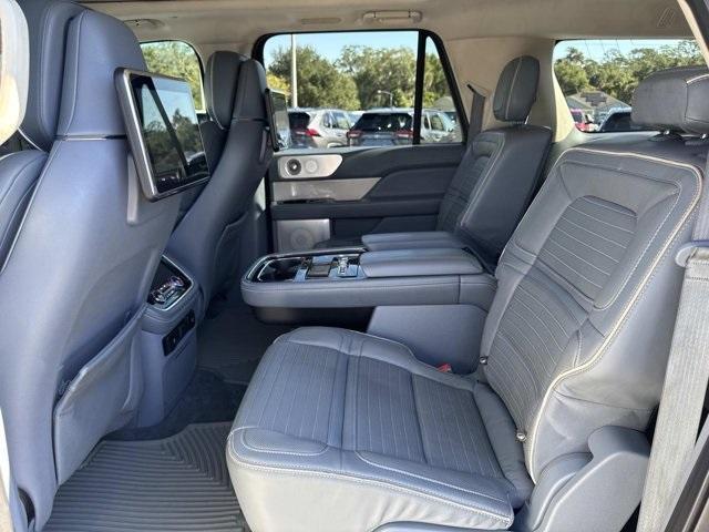 used 2018 Lincoln Navigator L car, priced at $30,998