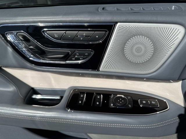 used 2018 Lincoln Navigator L car, priced at $30,998