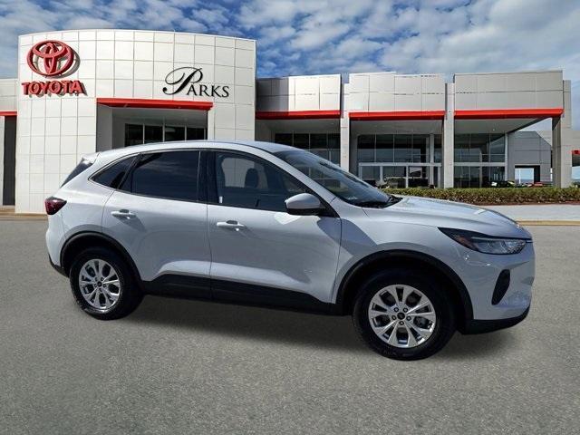 used 2025 Ford Escape car, priced at $20,800