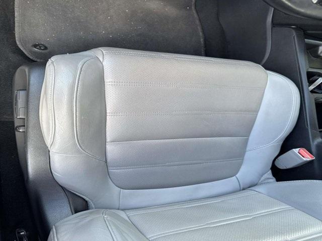 used 2018 Honda CR-V car, priced at $13,000