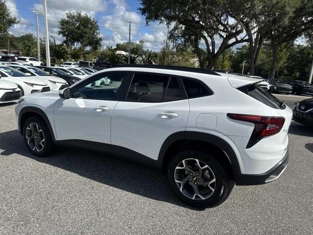 used 2025 Chevrolet Trax car, priced at $18,000