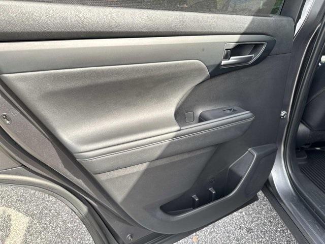 used 2024 Toyota Highlander car, priced at $28,000